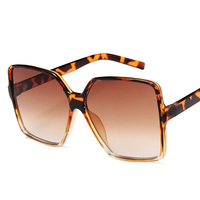 Women Gradient Sunglasses
