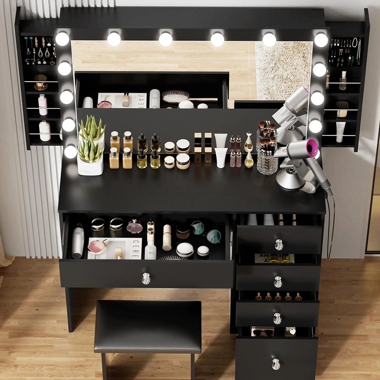 The Monroe Hollywood Vanity