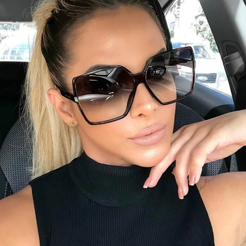 Women Gradient Sunglasses