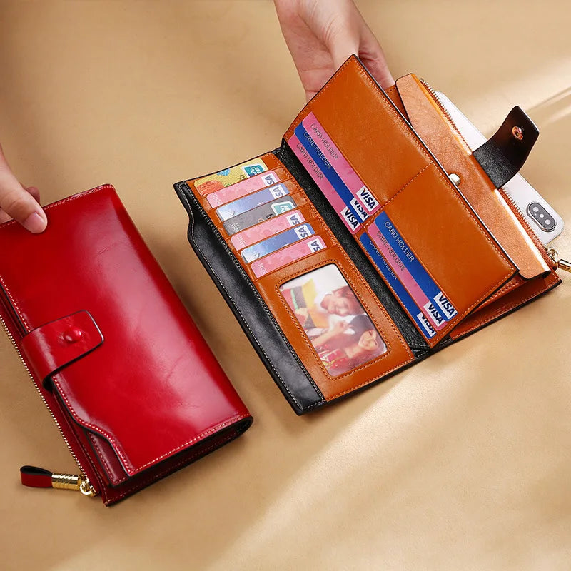 Signature Series Leather Wallet Collection