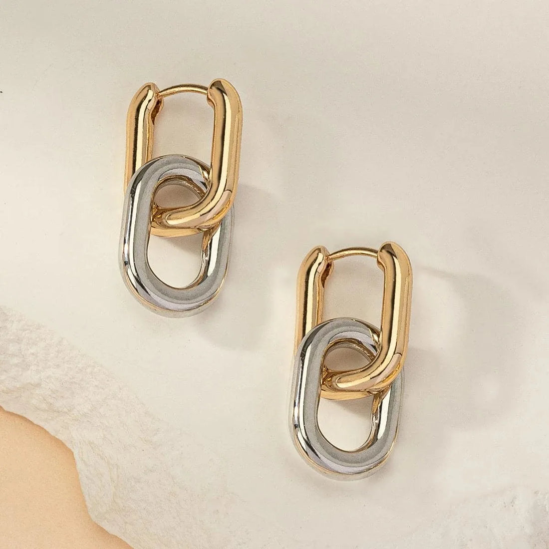 Elegance Link Fashion Earrings