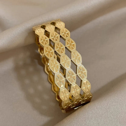 Golden Geometric Elegance Bangle Bracelet