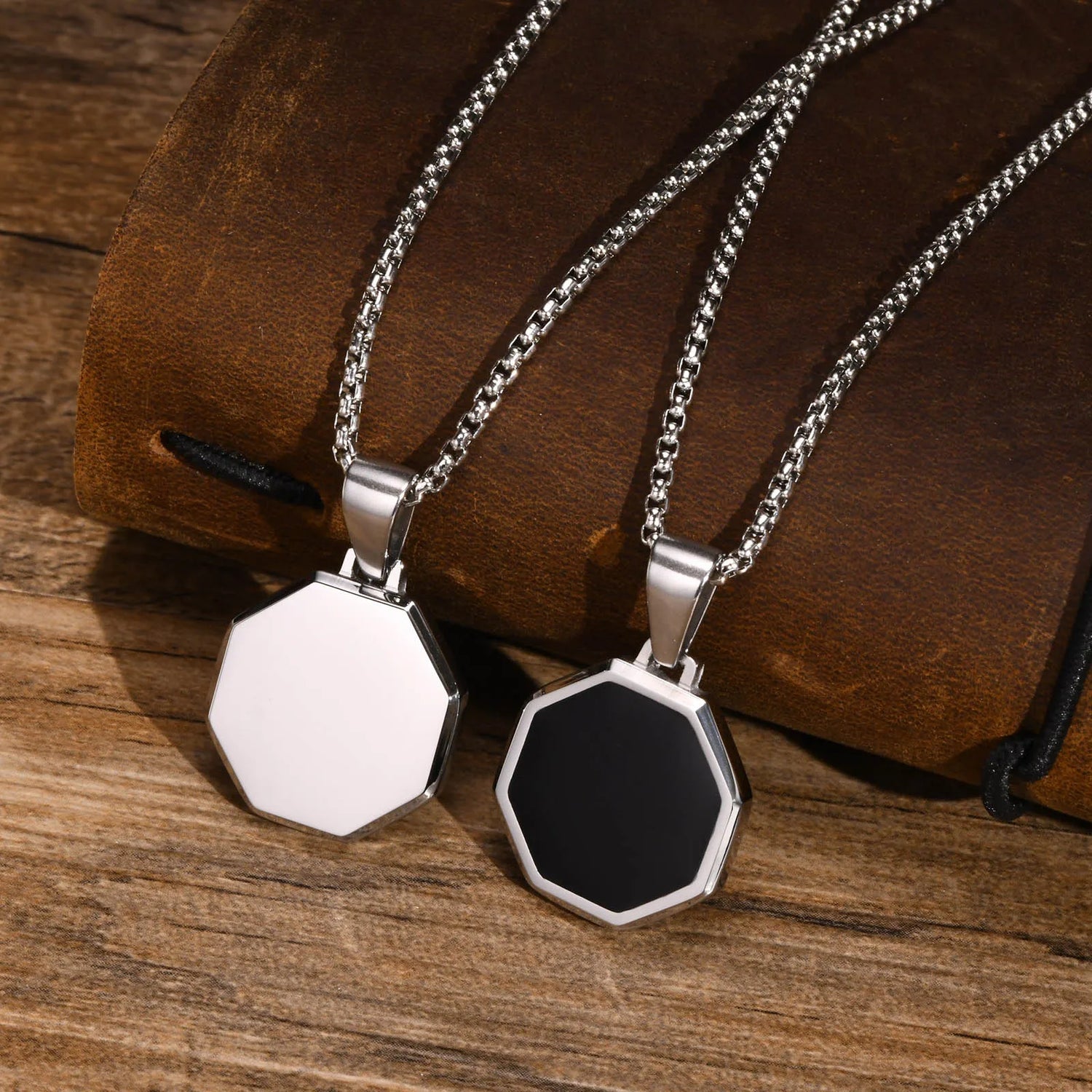 Sleek Geometric Men’s Pendant Necklace