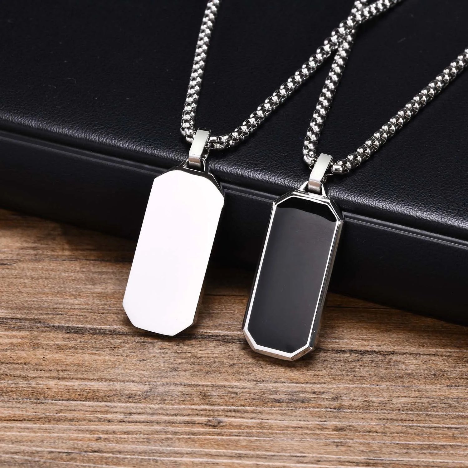 Sleek Geometric Men’s Pendant Necklace