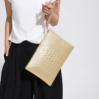 Chic Sophisticate: The PU Leather Wristlet Clutch Ensemble